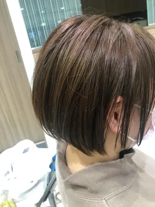 ショート 高秀 百希のヘアスタイル