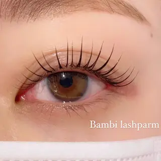 マツエク・マツパ SALON VILLAGE Jingumae 2nd.店所属・eyelist. AIのマツエク・マツパデザイン