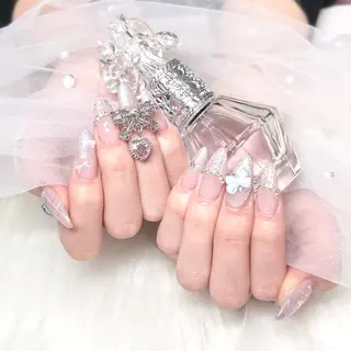 ネイル hinata池袋 🎀WOLTOKYOのネイルデザイン