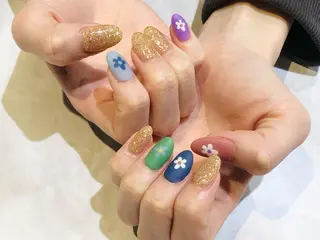 ネイル 舞田 苑香のネイルデザイン