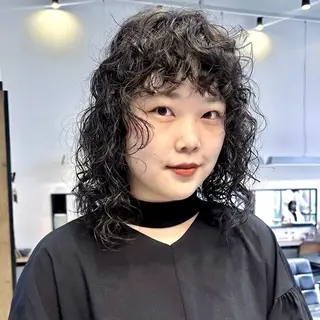 ミディアム Ayaka ／ショート／パーマのヘアスタイル