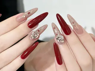 ネイル Pure&Rich Nailのネイルデザイン