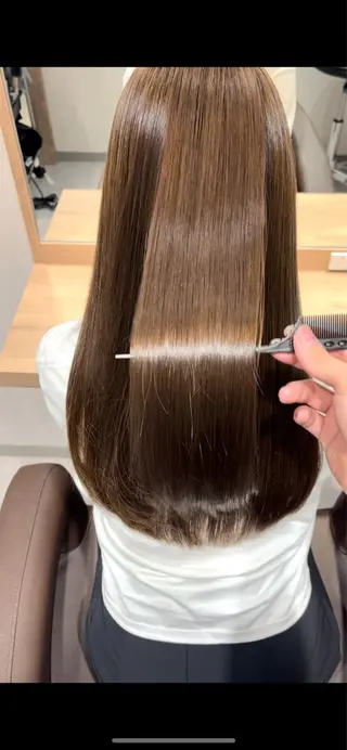 セミロング カラー SALOWIN神戸三宮店所属・【美髪を叶える】中谷 彰宏（アキ)のヘアスタイル