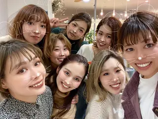 ミディアム カラー glad hairのヘアスタイル