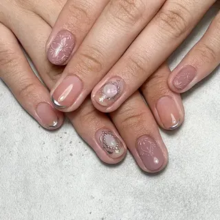 ネイル atelier　FIORITURA所属・FIORITURA aiのネイルデザイン