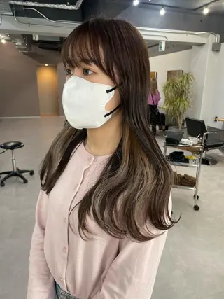 セミロング 倉辻 香奈子のヘアスタイル