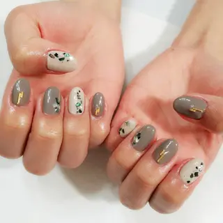 ネイル VIOLUS所属・VIOLUS 関目のネイルデザイン