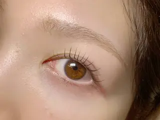 マツエク・マツパ MELIAnail&eyelash所属・角屋 ひとみのマツエク・マツパデザイン