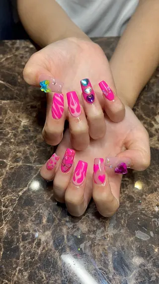 ネイル IROHA Nail 矢掛萌子のネイルデザイン