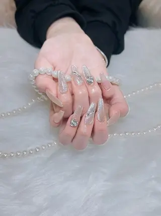 ネイル ENsalon AKIRAのネイルデザイン