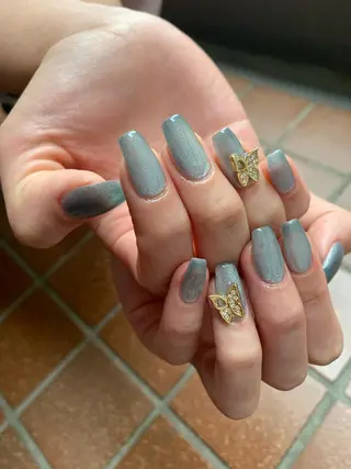 ミディアム Kono Nanamiのネイルデザイン