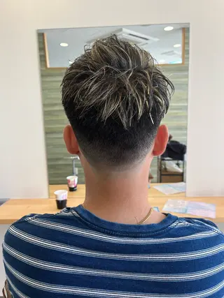 カラー メンズ 【メンズ特化】波巻き ツイスト、スパイラルのヘアスタイル