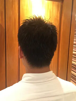 ショート メンズ BARBER YAMAMICHI所属・山城 ゆきのエステ・リラクイメージ