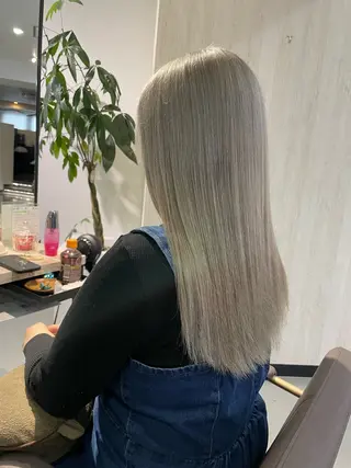 カラー 🍀火曜以外予約⭕ 安藤澪央☘️のヘアスタイル