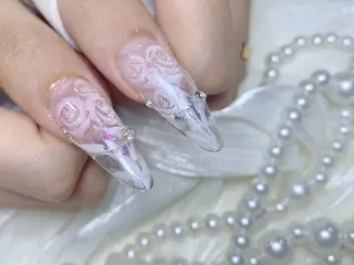 ネイル One Plus Nail Salonのネイルデザイン