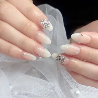 ネイル Epokku ネイルサロンのネイルデザイン