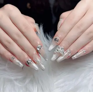 ネイル Lenie Nail Okuboのネイルデザイン