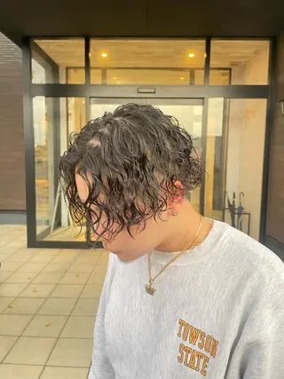 メンズ ミディアム パーマ Earth Yuhiのヘアスタイル