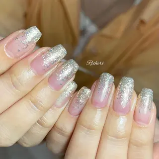 ミディアム ネイル richeri beautyのネイルデザイン