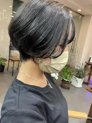 ショート カラー 月200名以上担当 六甲徒歩30秒のヘアスタイル