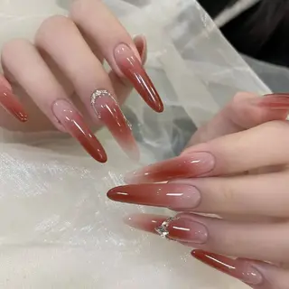 ネイル 小島 阿佑美のネイルデザイン