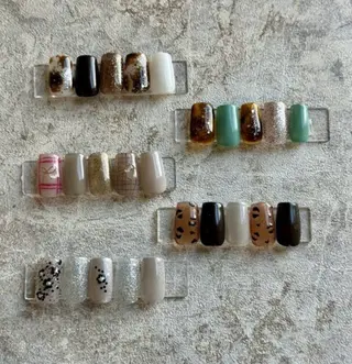 ネイル ATELIER Moon所属・ATELIER Mo on Hiromiのネイルデザイン