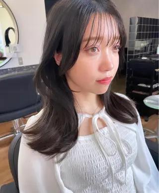 ロング カラー ヘアアレンジ レイヤーカット、 大人可愛い　中村美羅のヘアスタイル