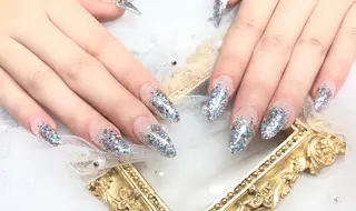 ネイル マジックミラー所属・マジック ミラーのネイルデザイン