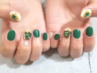 ネイル nailatelier nijiiro.所属・nijiiro🌈 サトウのネイルデザイン