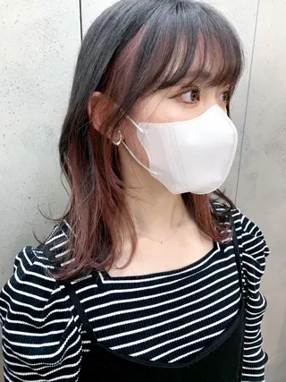 ミディアム カラー raika .のヘアスタイル