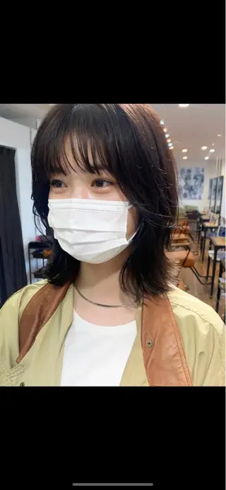 ミディアム 古沢 新のヘアスタイル