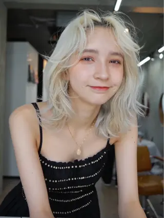 ミディアム カラー SALT WATER所属・🫐 𝐌𝐚𝐨 🫐似合わせcutのヘアスタイル