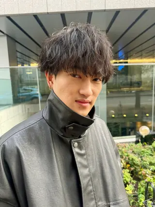 ショート カラー パーマ ヘアアレンジ メンズ 亀井隆汰/メンズ専門 パーマ特化美容師のヘアスタイル