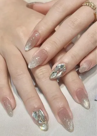 ネイル モナ& あきのネイルデザイン