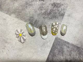 ネイル 樋口 さやかのネイルデザイン