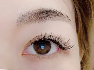 マツエク・マツパ 2nd-room ａｉｎａ RINAの眉毛・アイブロウイメージ