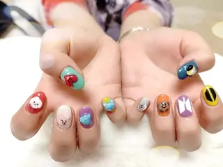 ネイル RUNWAY 　　の眉毛・アイブロウイメージ