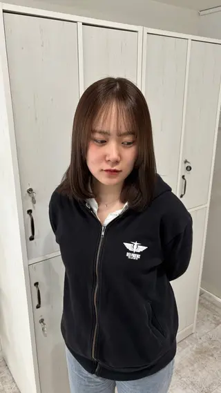 ミディアム カラー piLLon/ mayuのヘアスタイル