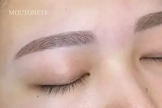 アイブロウ MOUTONEYE まつ毛・眉毛専門店のマツエク・マツパデザイン