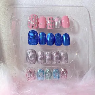 ネイル RIEKO🍒 ワンホン♡推しネイルのネイルデザイン