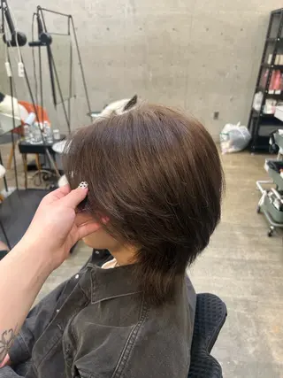 ミディアム カラー ANLY.meijijingumae所属・暗髪カラー/ 透明感カラー/真菜のヘアスタイル