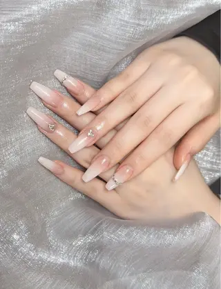 ネイル チョウ Rachaelのネイルデザイン