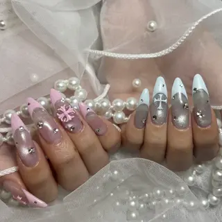 ネイル SLASH所属・Momo ♡のネイルデザイン