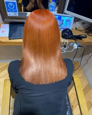 セミロング カラー 久保 敏之のヘアスタイル