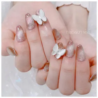 ネイル ＶＩＶＩ nailsalonのネイルデザイン