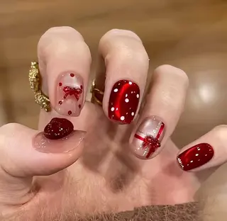 ネイル SARAH ネイルサロン所属・SARAH ネイルサロンのネイルデザイン