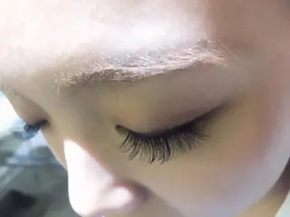 マツエク・マツパ MyCubeHairDesignEyelash所属・miiimo ミモのマツエク・マツパデザイン