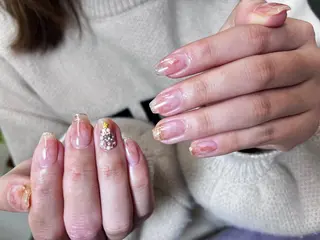 ネイル Flowerネイルサロン所属・. yukiのネイルデザイン