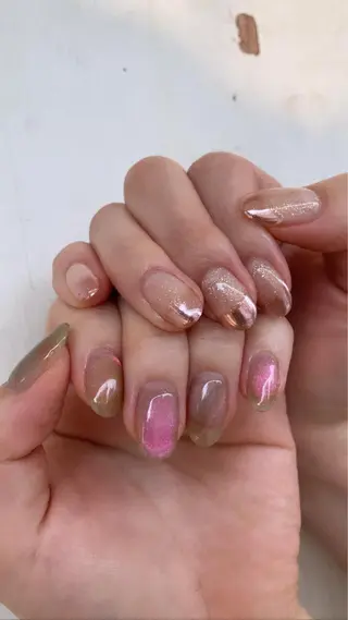 ネイル nailsalon　hue所属・小山 羽奈のネイルデザイン