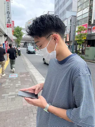 ショート メンズ Rei/ 縮毛矯正/ ハイライトカラー募集のヘアスタイル